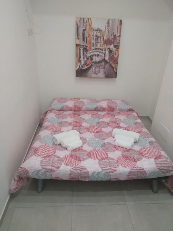 House Holidays A.S. Rooms Catania Ngoại thất bức ảnh